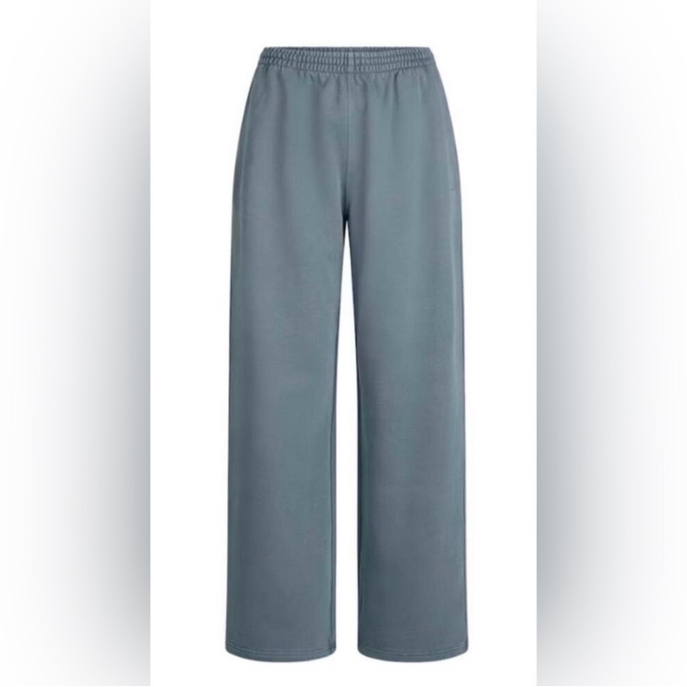 Skims Boyfriend Fleece Baggy Sweatpants Zircon Size XS Oversized - Picture 3 of 14